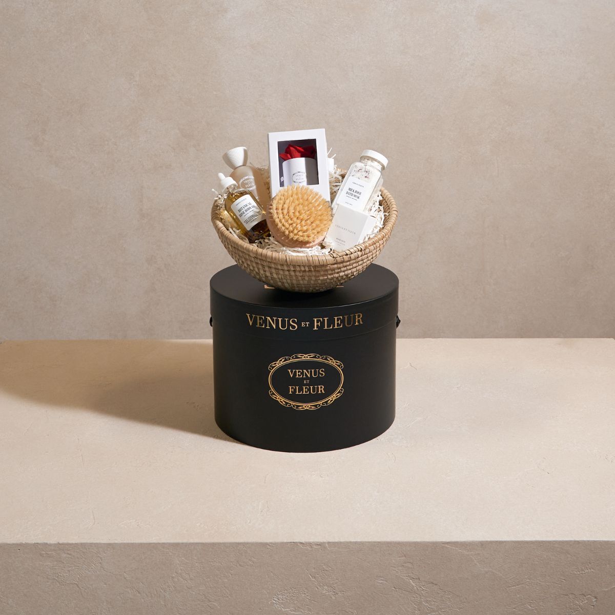 Mother's Day Spa Gift Basket Venus et Fleur
