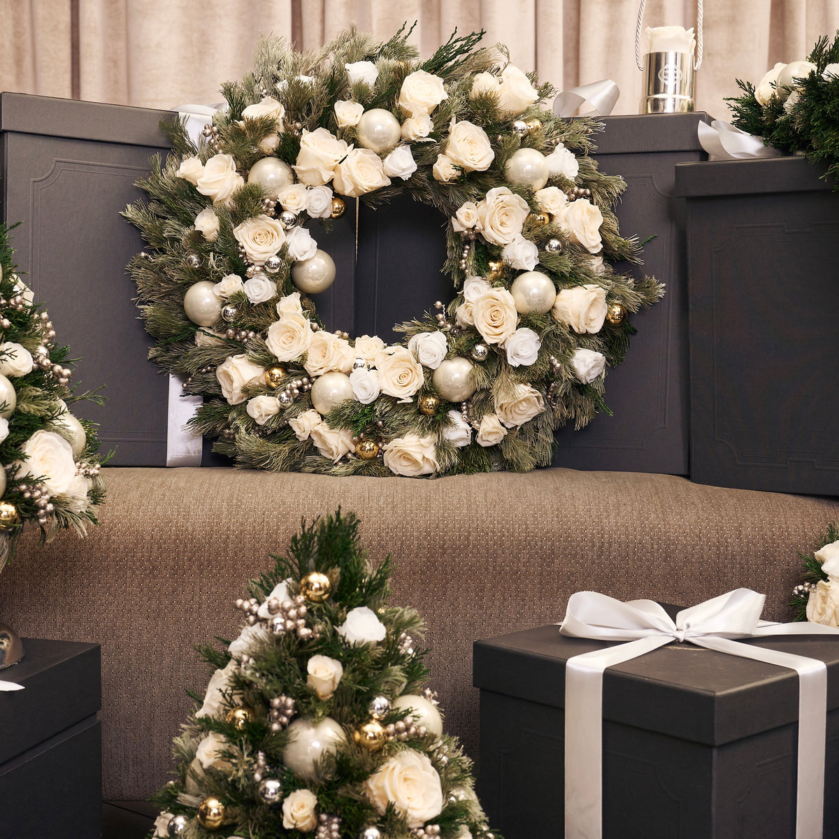 Deco d’Or Grand Wreath
