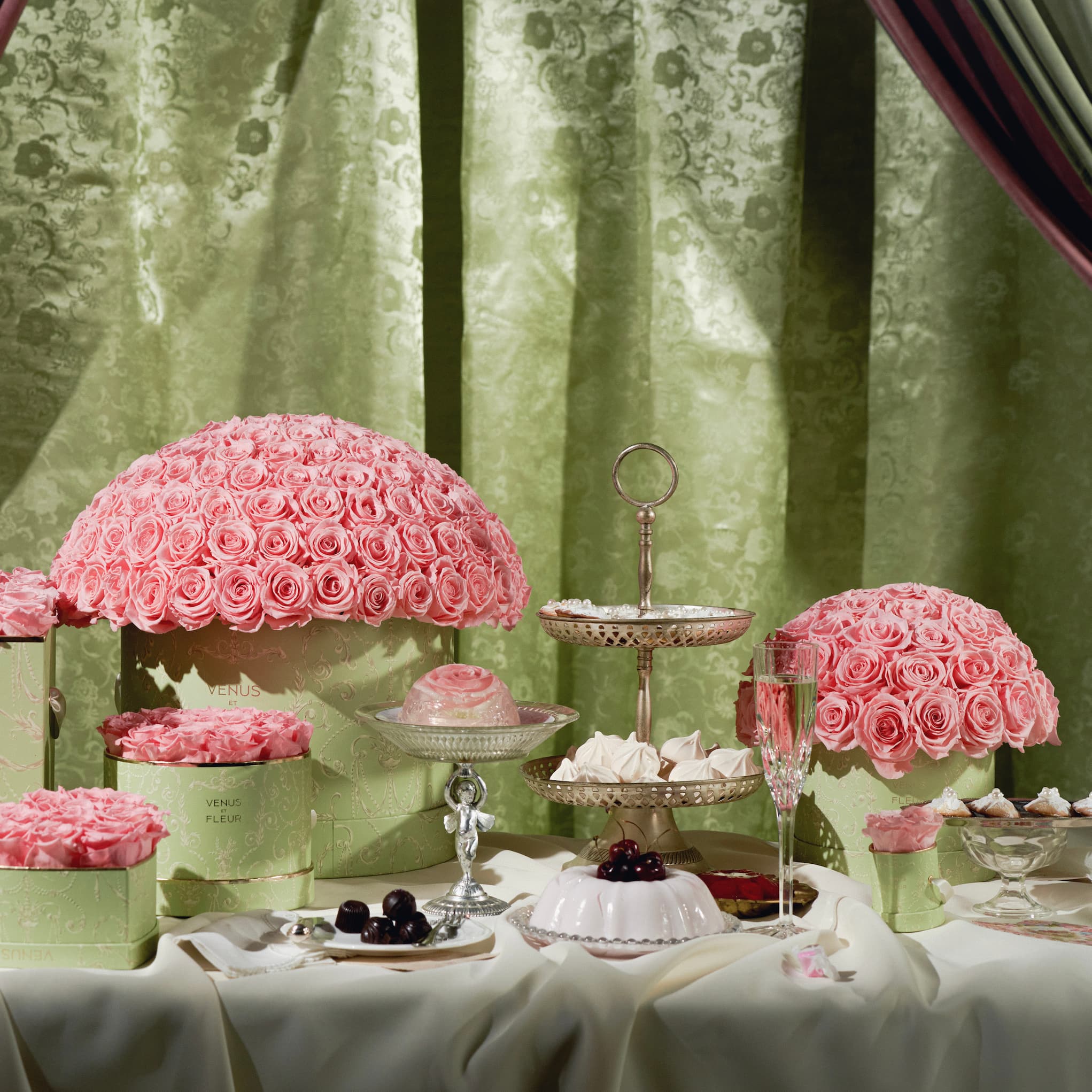 image-with-thumbnail description