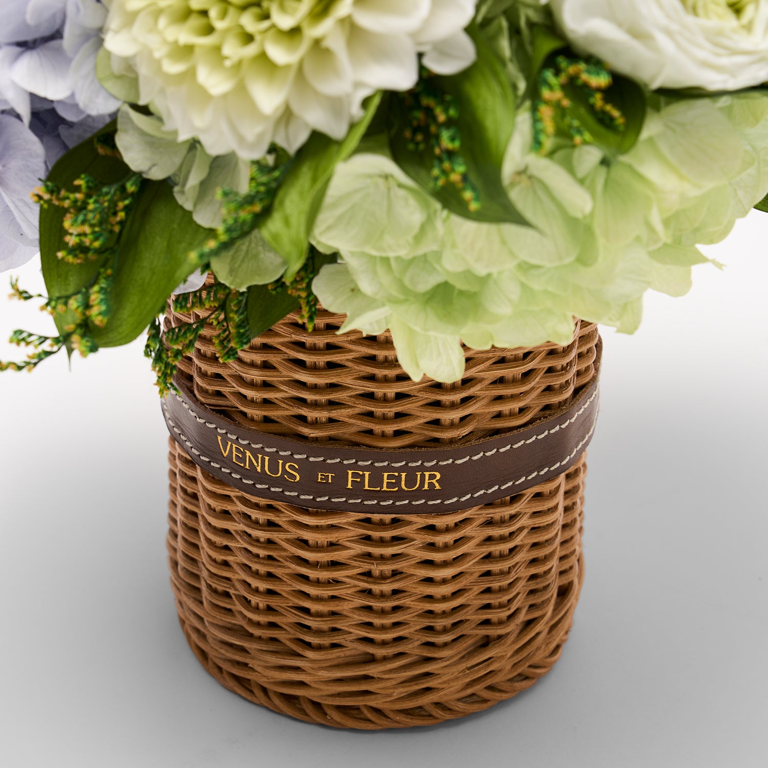 Fleura Heirloom Wicker Vase 3