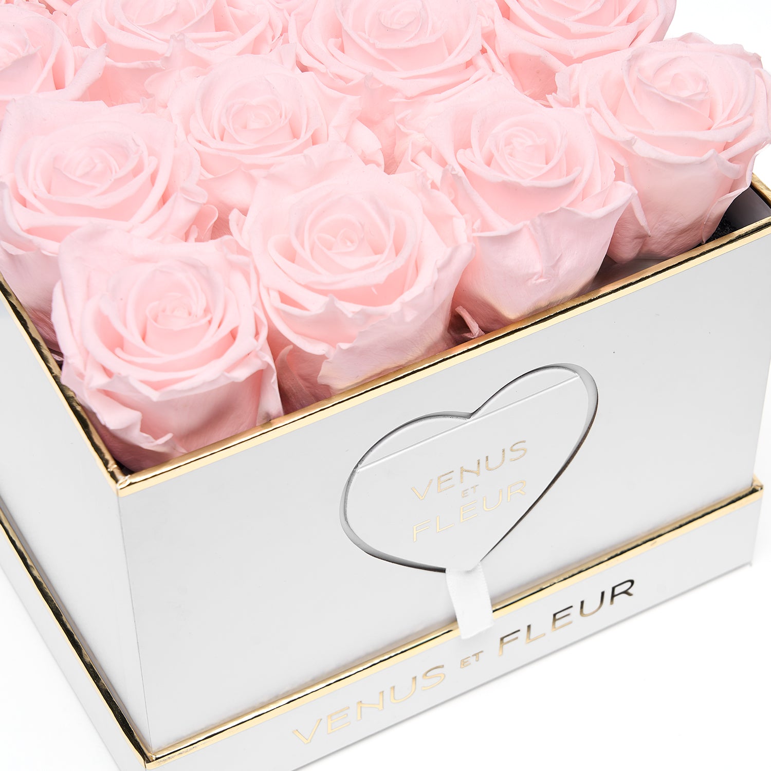 L'Amour Frame Small Square with Eternity® Roses | Venus et Fleur