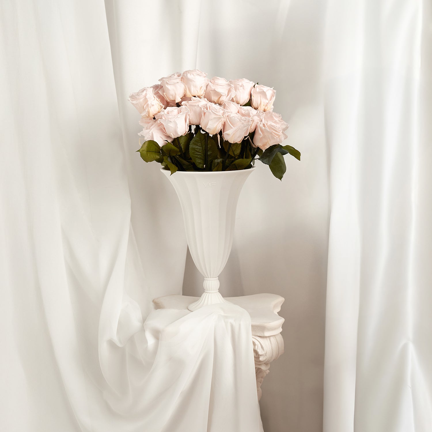 Aphrodite Porcelain Vase 5