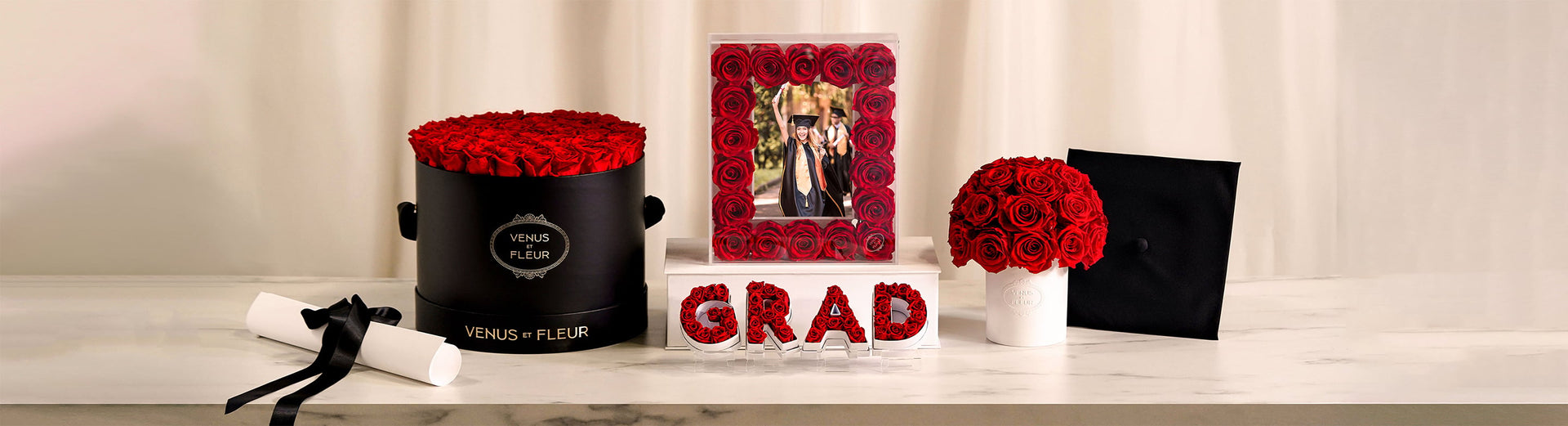 Graduation Gifts — collection header (desktop)