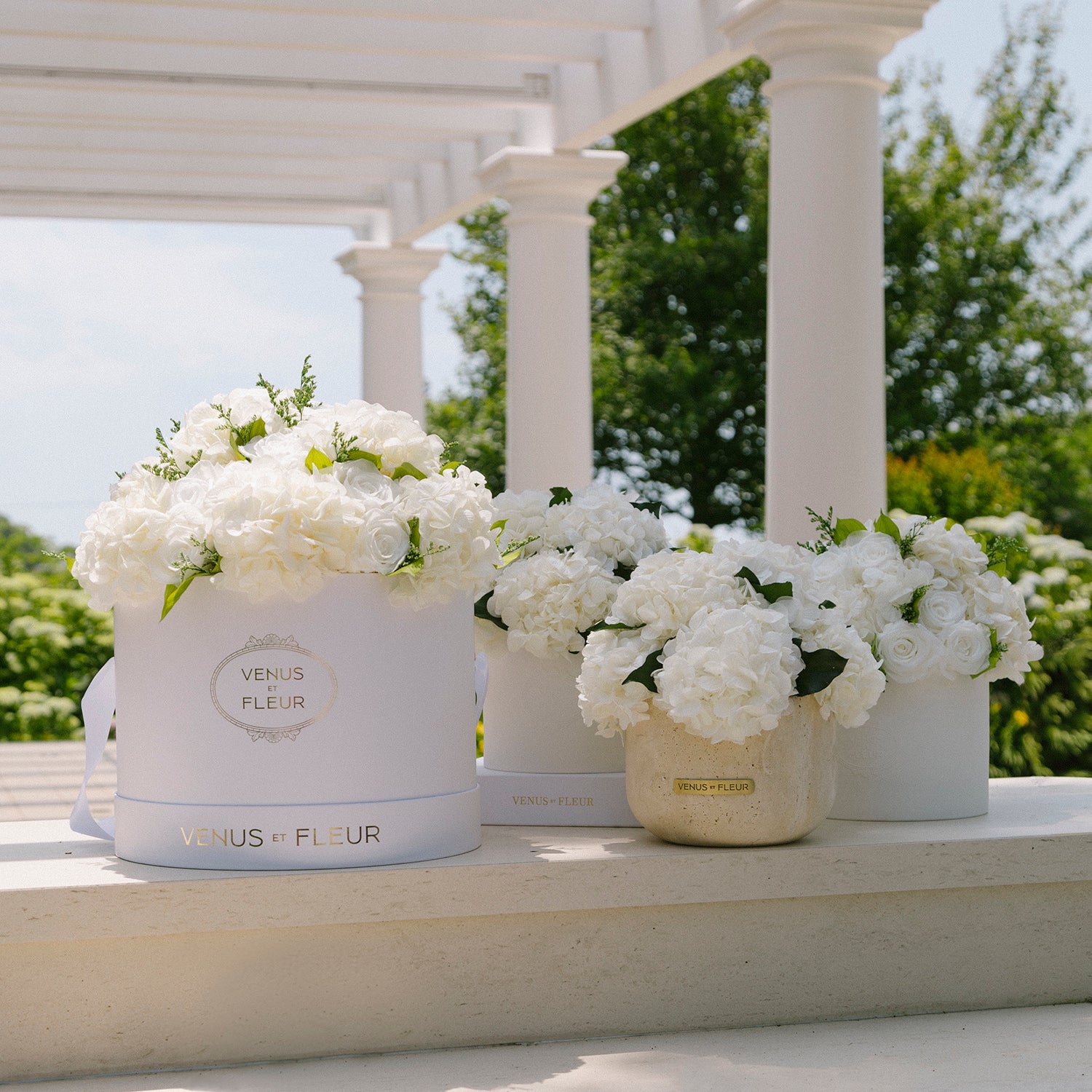 Small Round Roses & Hydrangeas 10