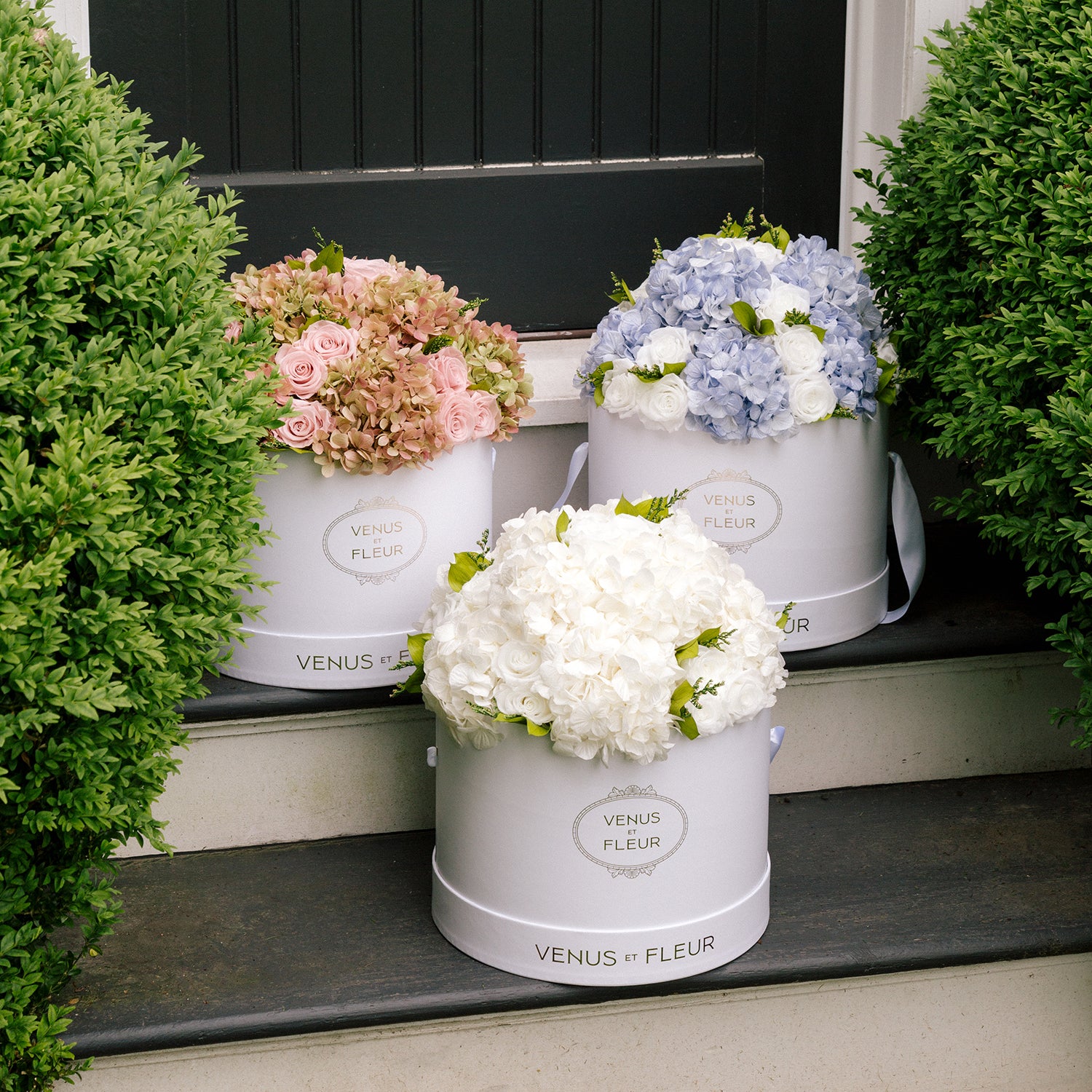 Large Round Roses & Hydrangeas 9