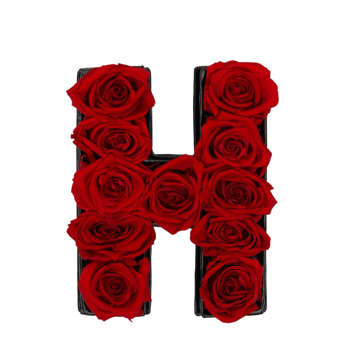 Mini Letter M in Flowers with Eternity Roses | Venus et Fleur